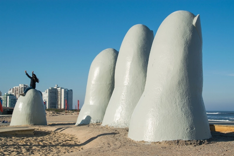 ¿Por Qué la Sostenibilidad es el Nuevo Lujo en la Inmobiliaria en Punta del Este?