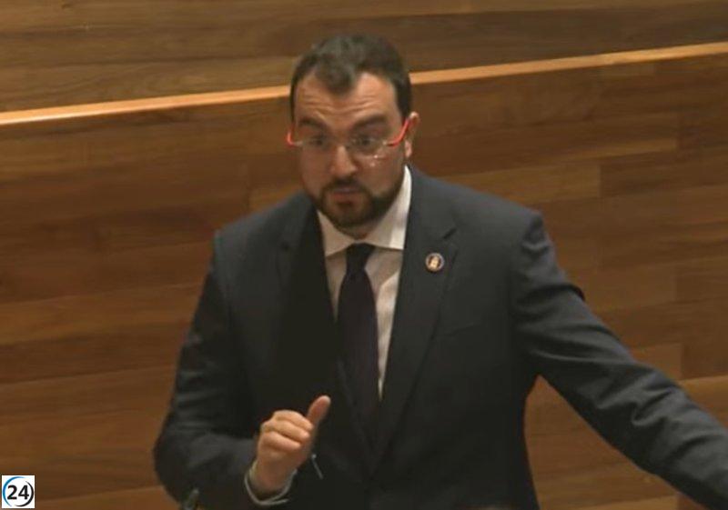 Barbón critica a Queipo por no apoyar la renovación del CGPJ y critica a Feijóo por descolocar al PP con su pacto.
