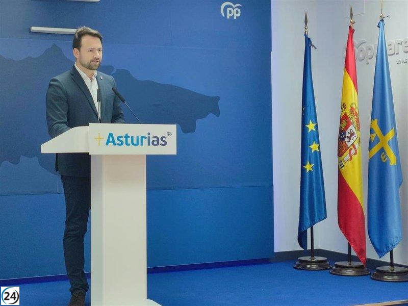 Queipo exige disculpas a Barbón y Lastra por