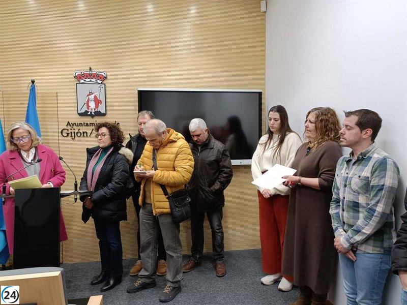 PSOE, IU y Podemos presionan en el Pleno para que se paguen las primas de jubilación atrasadas de 2022 y 2023.