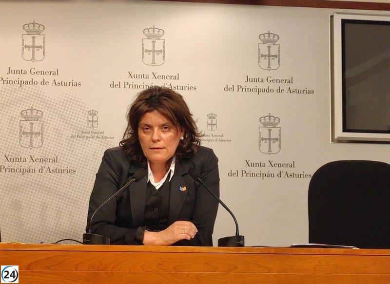 Polledo critica a Barbón por no reducir impuestos en Asturias, mientras Illa emula las políticas fiscales del PP.