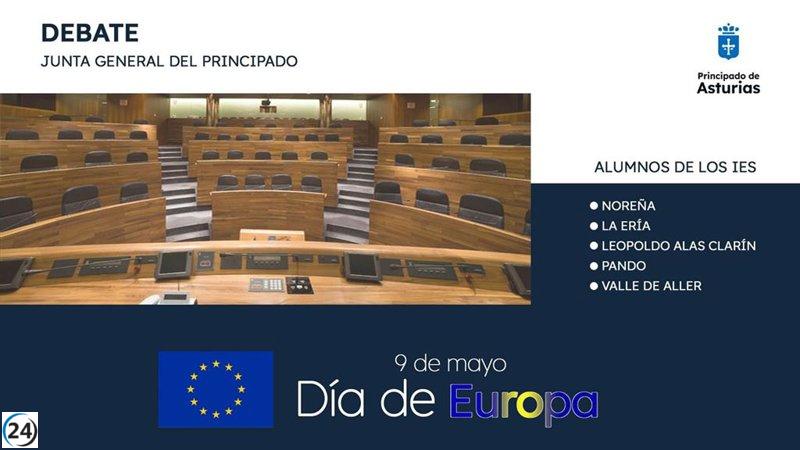 Estudiantes conmemoran el Día de Europa en un pleno en la Junta General.
