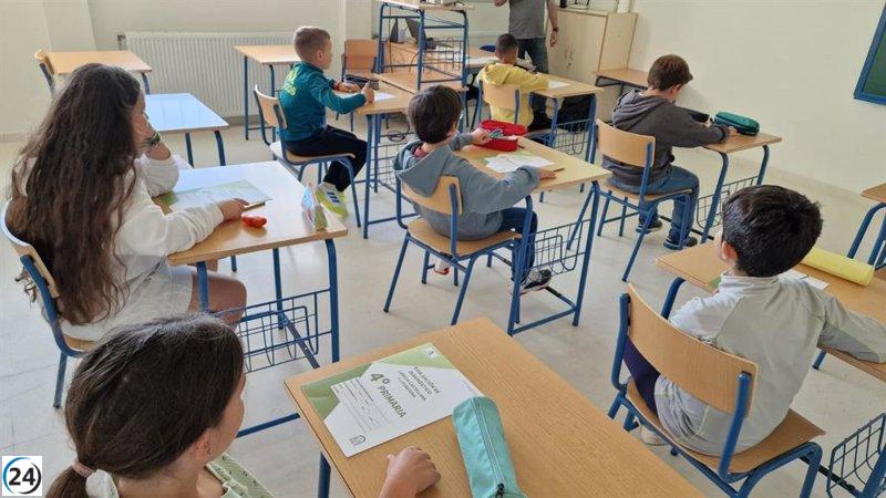 CCOO llama a huelga tras la decisión de Educación de suprimir la jornada reducida en junio y septiembre.