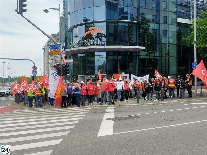 El Comité de Empresa Europeo de ArcelorMittal se opone de manera contundente a la deslocalización hacia India.