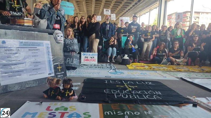 Minutos decisivos: Principado y sindicatos educativos logran un preacuerdo tras intensas siete horas de diálogo.