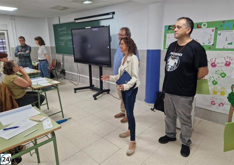 Ledo participa en Avilés en el examen para la reposición de docentes.