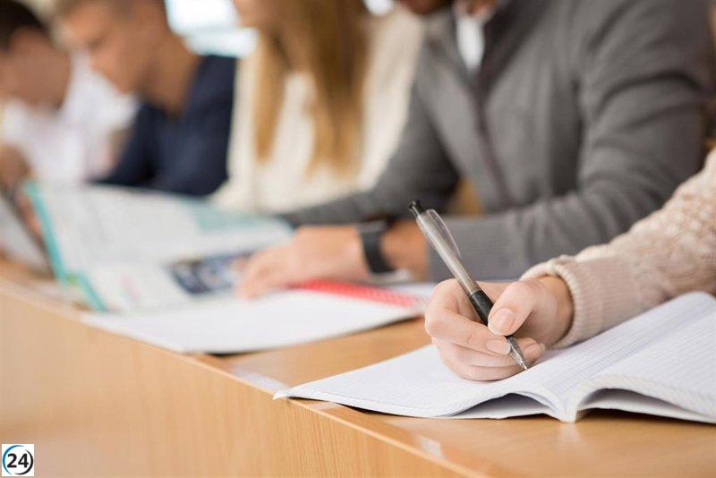 Educación encuentra una solución para los 64 docentes de Secundaria perjudicados por un fallo en el examen de Inglés.