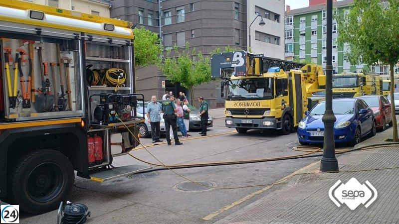 Valor heroico: bomberos extinguieron un fuego en una panadería de Castrillón sin reportar heridos.