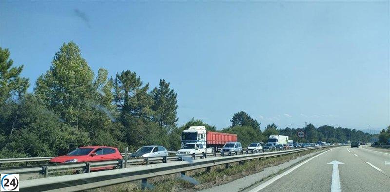 Accidente múltiple provoca congestión de más de 7 kilómetros en la autopista 'Y' hacia Gijón.