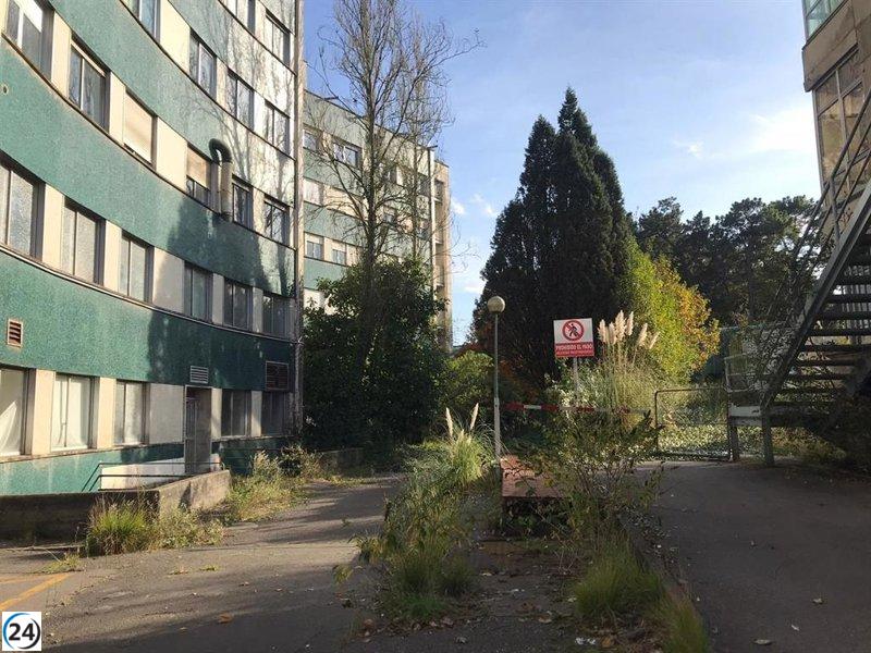 Llamazares exige al Principado consideración por los ciudadanos de El Cristo y cumplimiento en la demolición del viejo HUCA.