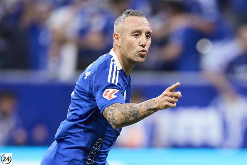 Oviedo honra a Santi Cazorla como Hijo Adoptivo tras el ascenso del Real Oviedo a Primera División.