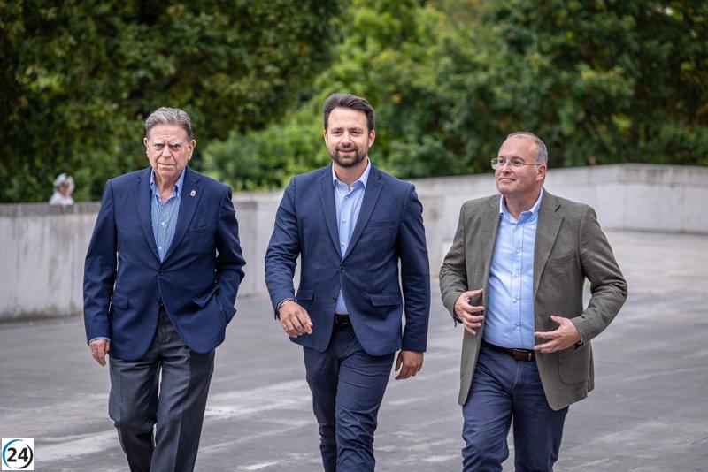 Queipo (PP) advierte que votará en contra de la reforma fiscal asturiana a menos que Barbón descarte aumentar los impuestos.