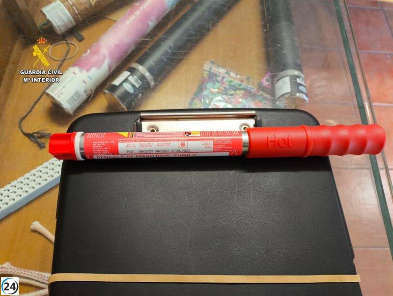 La Guardia Civil indaga en una pirotecnia por posibles anomalías en la venta de bengalas.