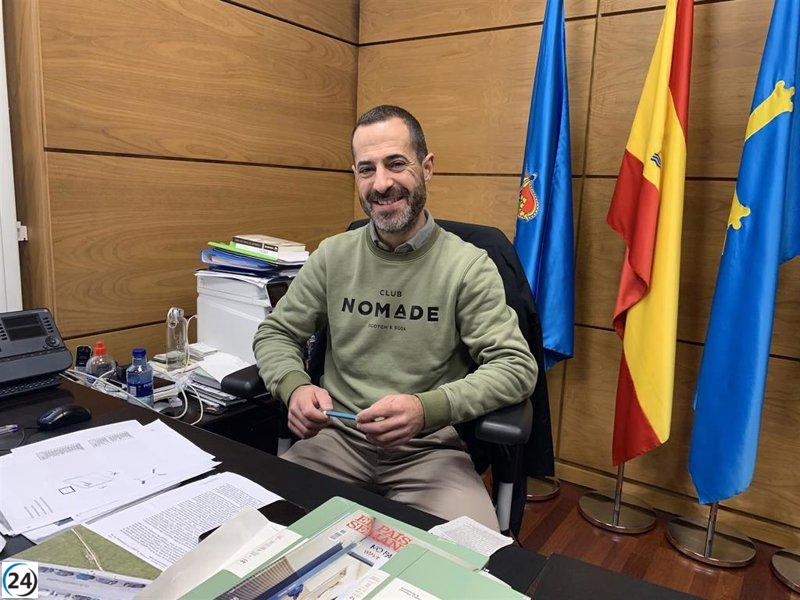 El alcalde de Siero critica a IU, CCOO y Unión de Comerciantes por su rechazo a la llegada de Costco.