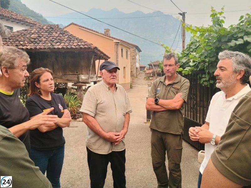 Calvo considera positiva la reducción de incendios en Asturias y promete sanciones para los responsables de fuegos intencionados.