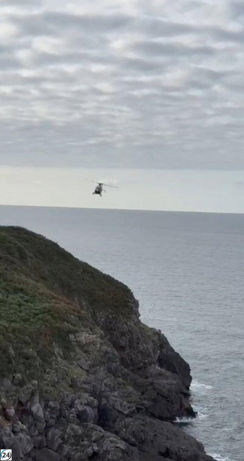 Encuentran el cuerpo sin vida de un hombre de 65 años en un acantilado de Llanes, Asturias.