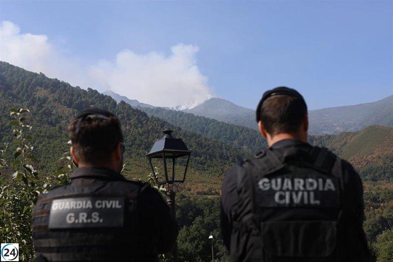 Asturias enfrenta emergencia por cuatro incendios forestales declarados.