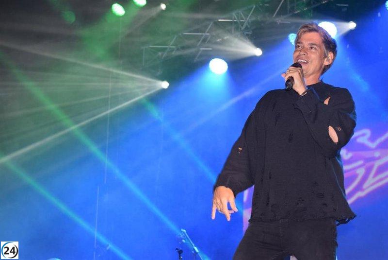 Carlos Baute cierra con broche de oro las celebraciones de San Agustín en Avilés.