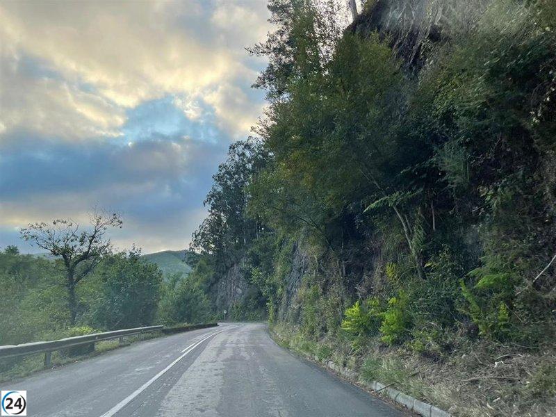 Diez heridos y 25 accidentes marcan el regreso en las carreteras de Asturias.