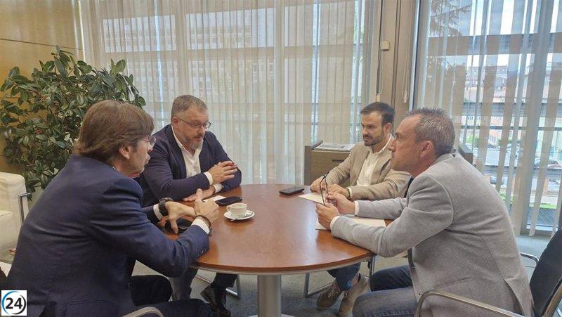 Zapico resalta logros de su gestión ante empresarios: