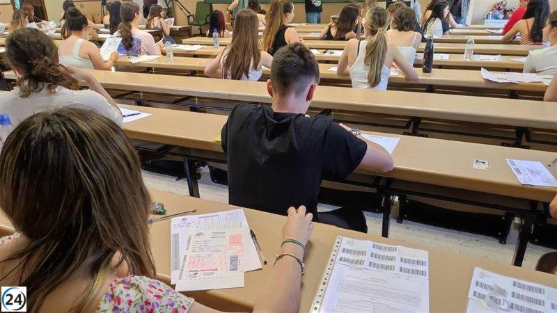 La Fundación Automáticos Tineo lanza becas de hasta 8.000 euros para estudiantes universitarios.