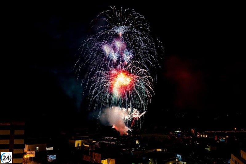 Vox exige clarificaciones sobre la seguridad en los festejos pirotécnicos de San Mateo.