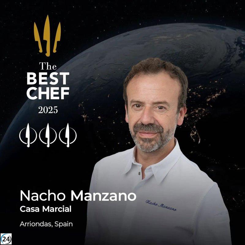 Nacho Manzano recibe el prestigioso galardón 'Tres Cuchillos' en los The Best Chef Awards.