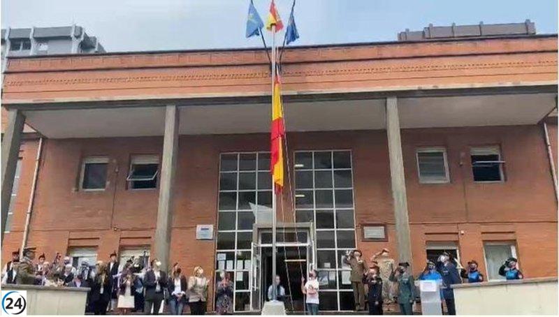 Vox solicita al Ayuntamiento cesar el apoyo económico a Codopa por su rechazo a la izada de bandera en escuelas.