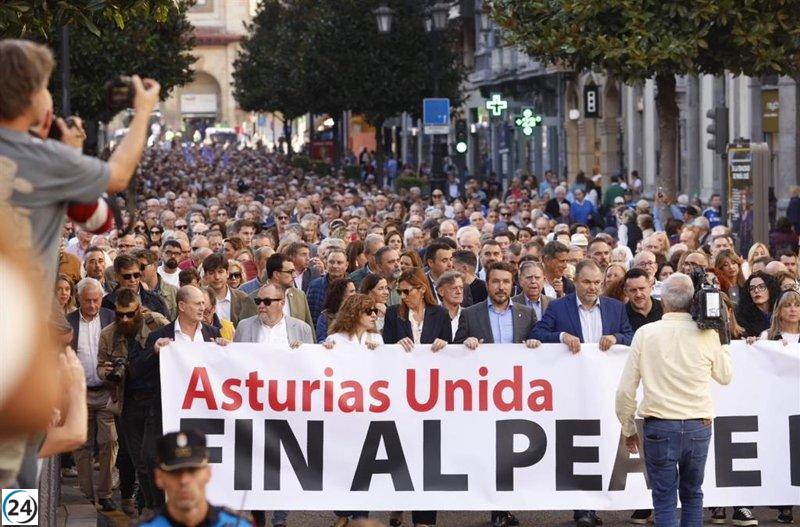 Barbón responde a Puente y destaca su compromiso con la ciudadanía y sus demandas.