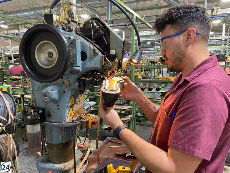 Asturias suma 796 nuevos afiliados a la Seguridad Social en octubre, alcanzando un total de 396.092 cotizantes.