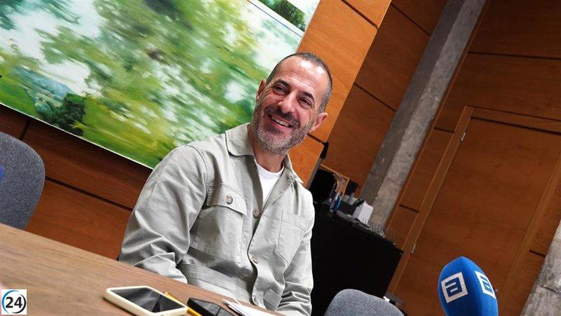 El Alcalde de Siero critica la obstrucción de ciertos políticos en iniciativas del Principado.