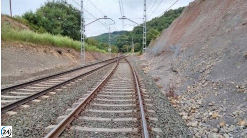Interrumpido el servicio ferroviario en secciones de las rutas Oviedo-Santander y Santander-Bilbao.