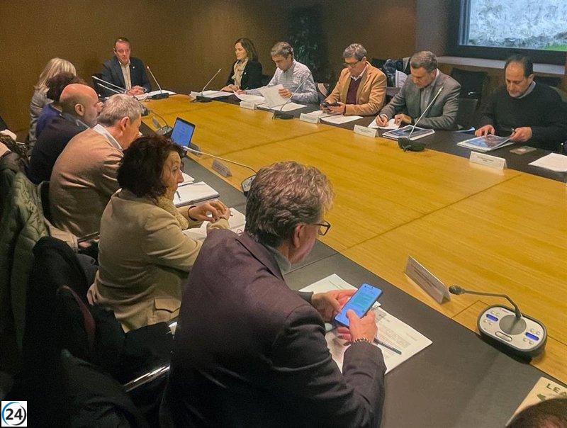 Marcos Líndez promueve mesas de diálogo para avanzar en el Pacto por el Medio Rural.