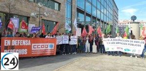 Trabajadores de Derechos Sociales protestan por precariedad laboral y falta de diálogo.