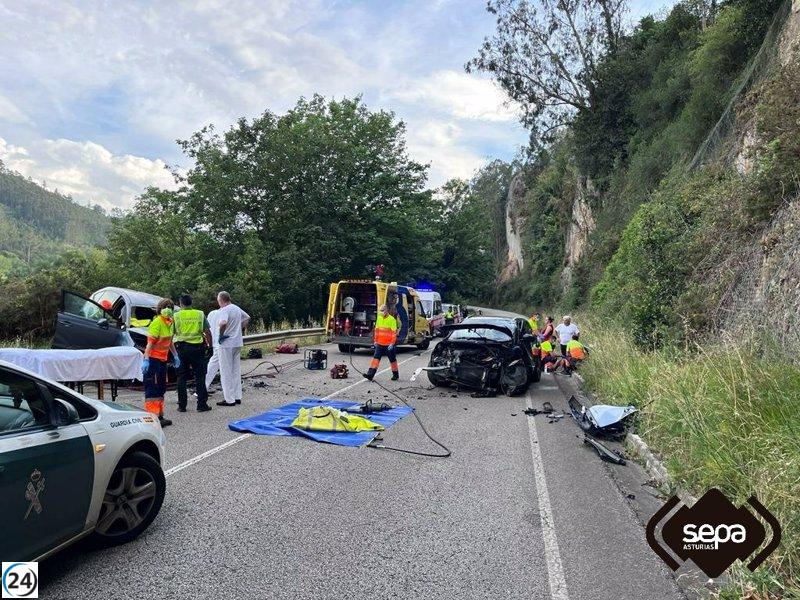 Accidente de tráfico en Pravia deja dos heridos.