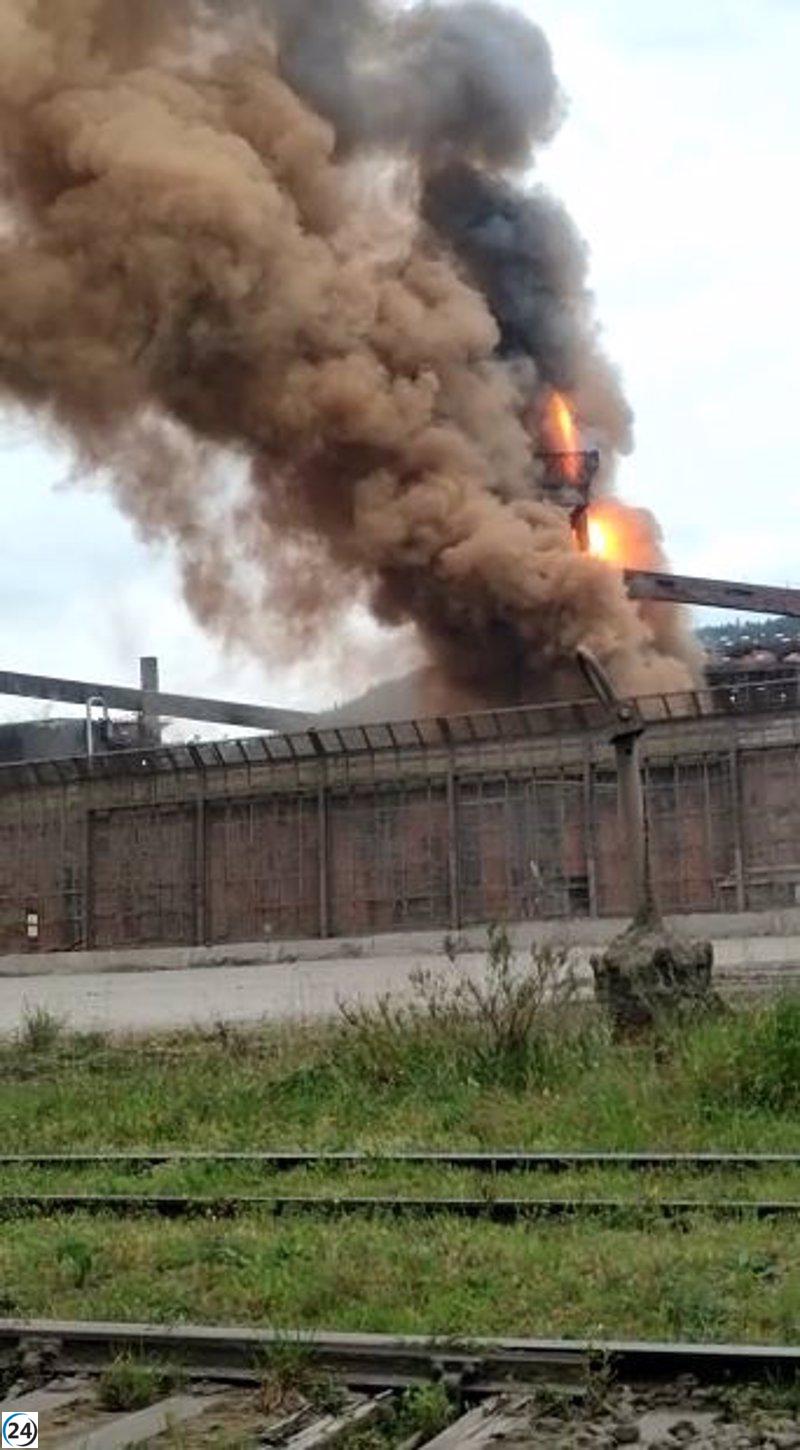ArcelorMittal reiniciará horno alto afectado por incendio la próxima semana.