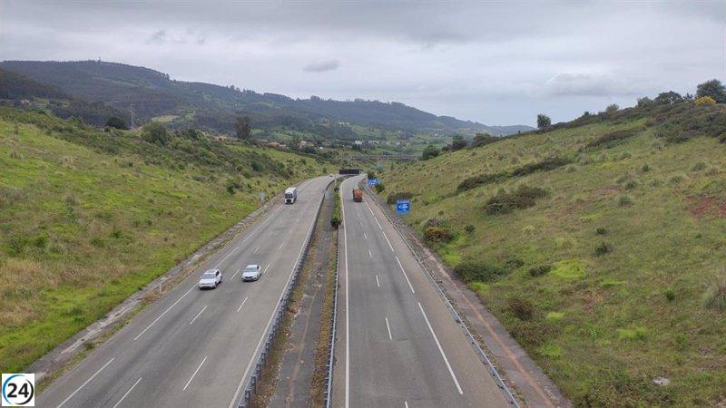 Víctima fatal y ocho lesionados leves en las 24 colisiones del fin de semana en Asturias.
