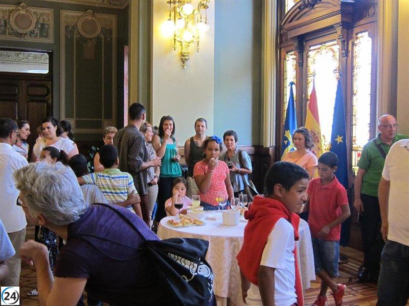 Llegada de niños saharauis del programa 'Vacaciones en paz' a Asturias, este sábado