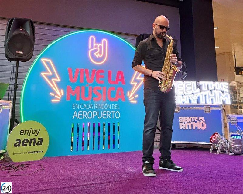 El Aeropuerto de Asturias promueve una jornada de música y danza en vivo.