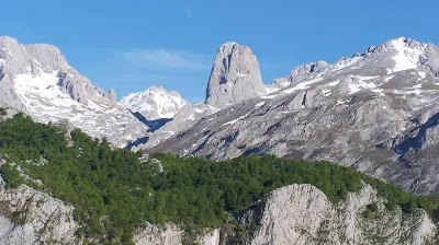 La majestuosidad de los Picos de Europa: una maravilla de la naturaleza