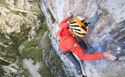 Escalada en las montañas asturianas: ¿te atreves a probar?